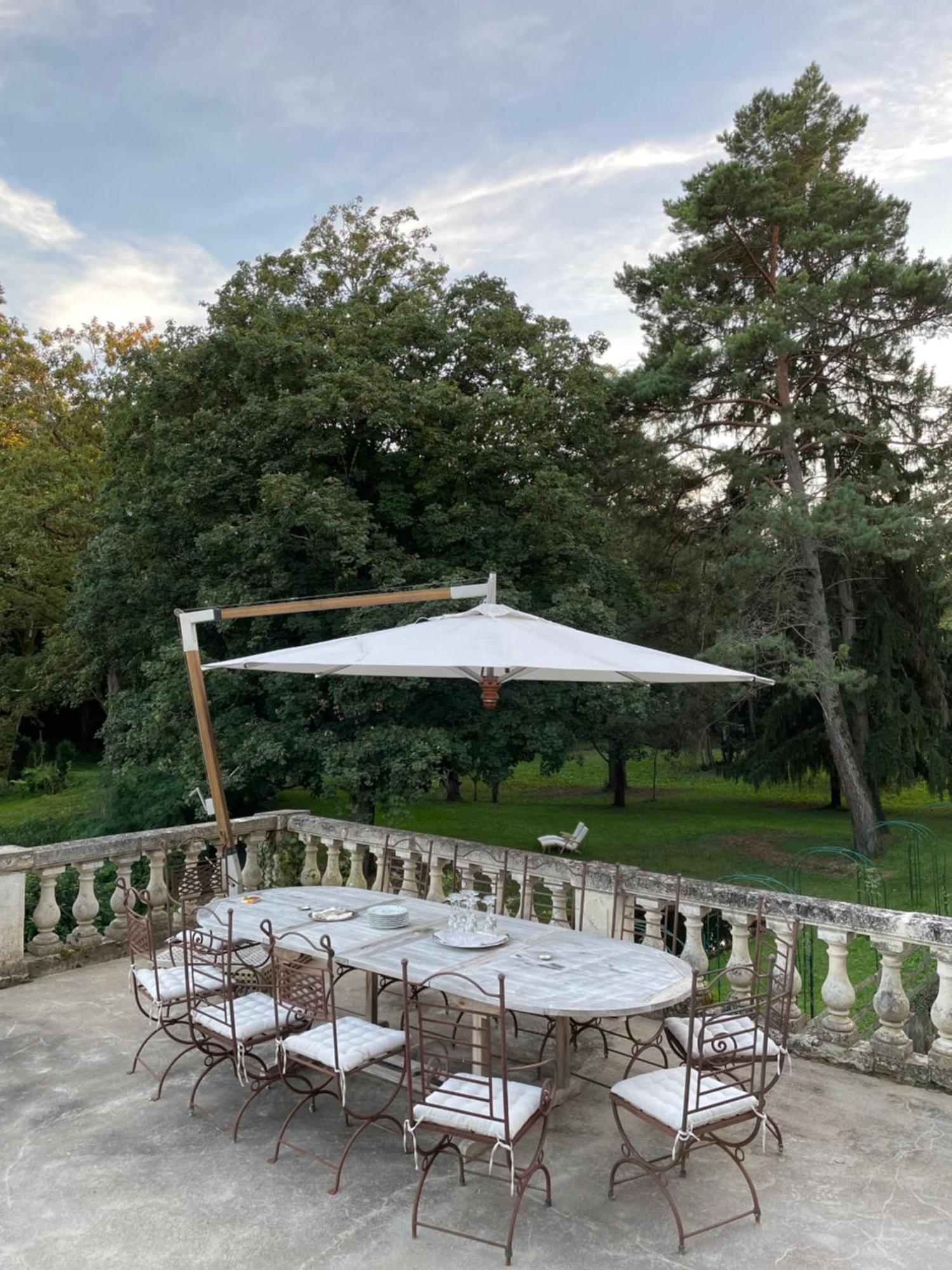 Chateau De La Huberdiere Nazelles-Negron Exterior photo